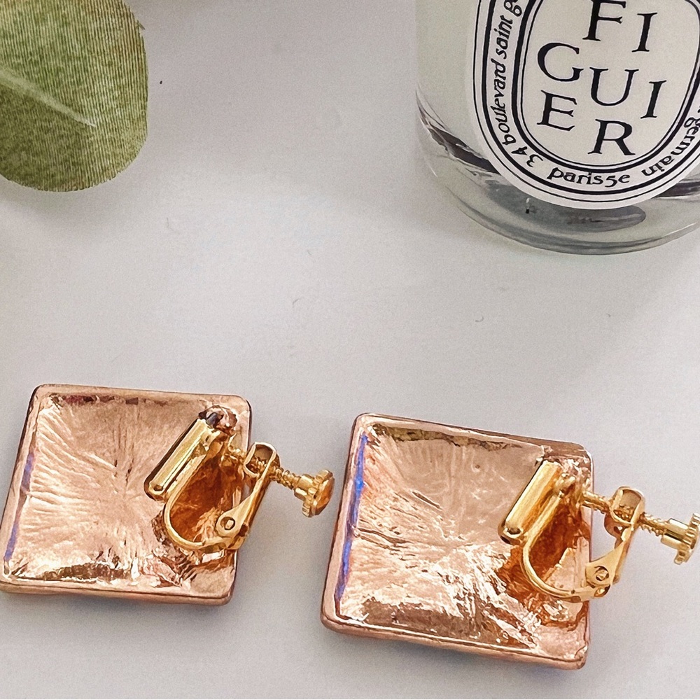 Ear Clips - Picture 2 of 2